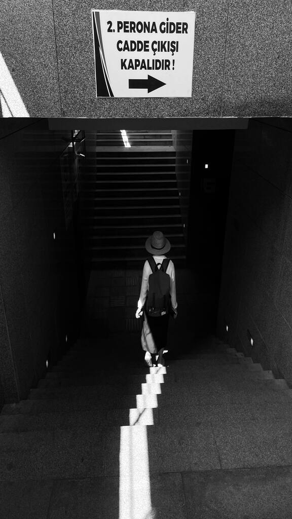 How to Know You Want a Divorce: 10 Inner Signs No One Talks About